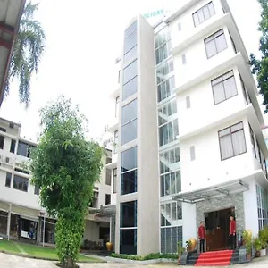 Holiday Hotel *** Yangon